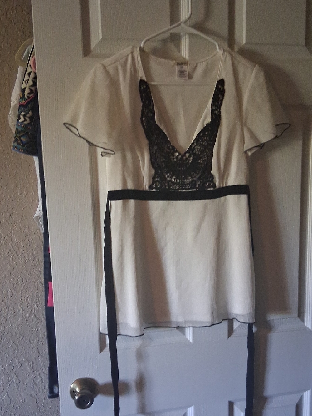 Studio Y White Tunic with Black Lace V-Front and Waist Trim